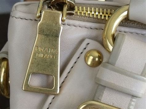 prada zipper broke|prada handbags restoration.